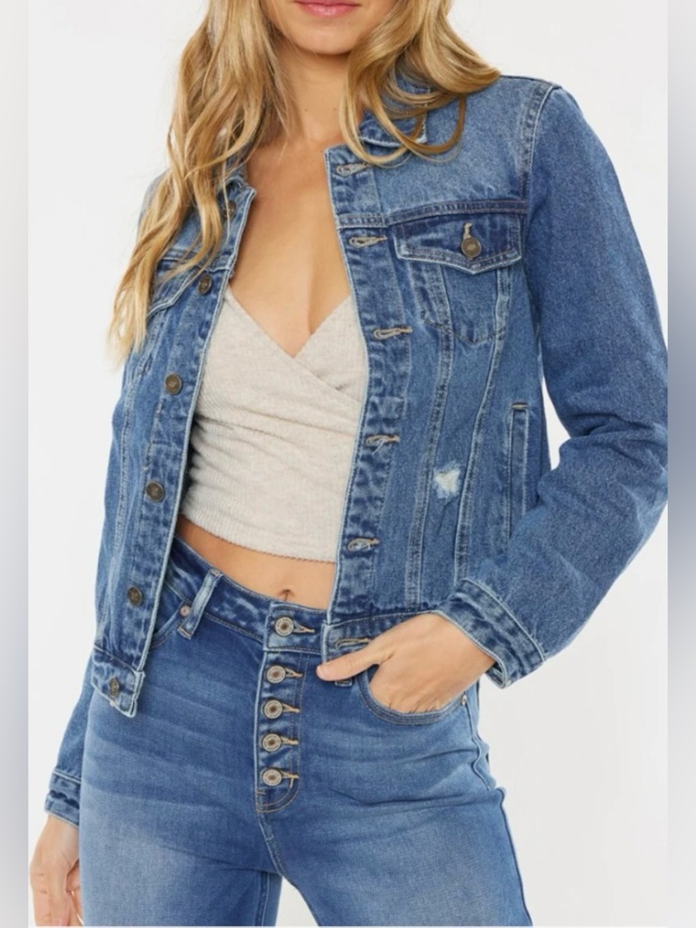 Mossimo Supply Co.  Women’s Distressed Trucker Blue Denim Jacket Size Large